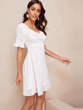 THE WHITE DAISY - B ANN'S BOUTIQUE
