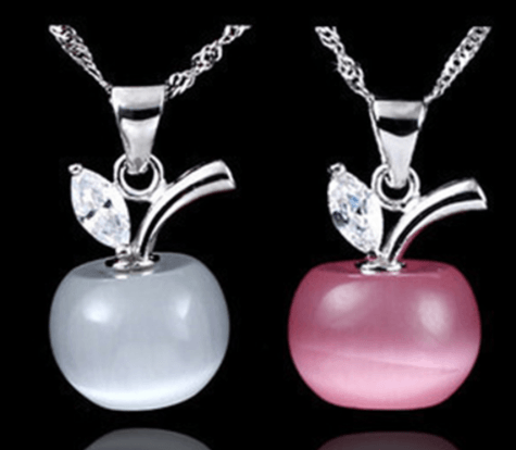 AN APPLE A DAY... NECKLACE - B ANN'S BOUTIQUE