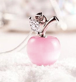 AN APPLE A DAY... NECKLACE - B ANN'S BOUTIQUE