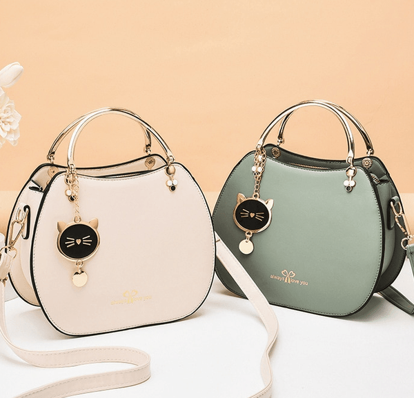 CHARMING CAT PAW HARD SHELL HANDBAG