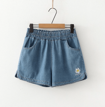 DAISY DENIM SHORTS - B ANN'S BOUTIQUE, LLC