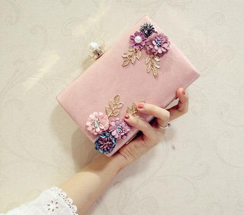 FLORAL EVENING CLUTCH - B ANN'S BOUTIQUE