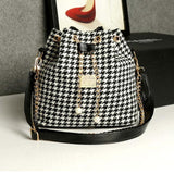 HALLIE’S HOUNDSTOOTH TOTE - B ANN'S BOUTIQUE