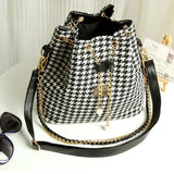 HALLIE’S HOUNDSTOOTH TOTE - B ANN'S BOUTIQUE