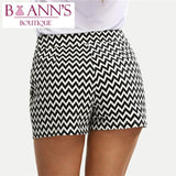 IT’S A BLACK & WHITE THING SHORTS - B ANN'S BOUTIQUE