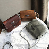 MUST HAVE MESSENGER TOTE - B ANN'S BOUTIQUE