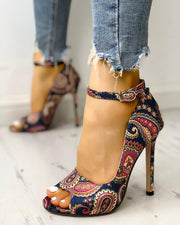 PAISLEY PERFECTION HEEL