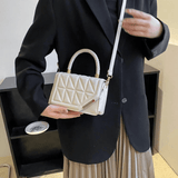 PLAID QUILTED SHOULDER BAG - B ANN'S BOUTIQUE, LLC