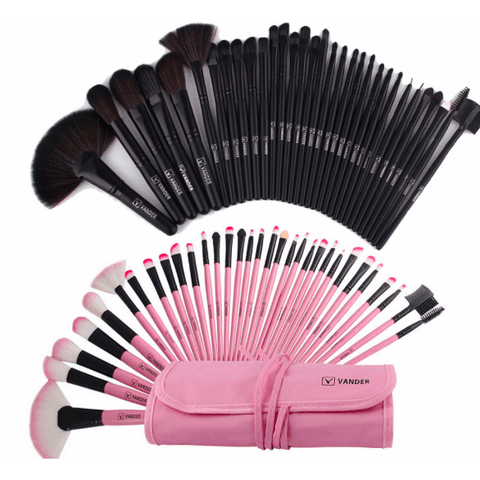 PROFESSIONAL BAG OF MAKEUP BRUSHES -- 32 PIECES - B ANN'S BOUTIQUE