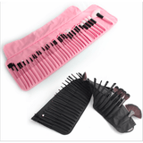 PROFESSIONAL BAG OF MAKEUP BRUSHES -- 32 PIECES - B ANN'S BOUTIQUE