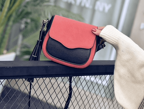 TASSEL MESSENGER CROSSBODY - B ANN'S BOUTIQUE