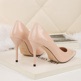 THE PATENT PUMP CLASSIC - B ANN'S BOUTIQUE