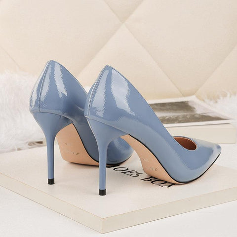 THE PATENT PUMP CLASSIC - B ANN'S BOUTIQUE