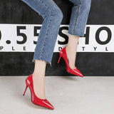 THE PATENT PUMP CLASSIC - B ANN'S BOUTIQUE